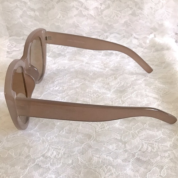 Brown Cat Eye Frame Sunglasses - Picture 2 of 3